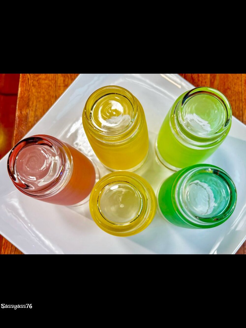 ▪️VTG▪️MCM Set of Five 5.25" Tall Assorted Pastel Color Glass Tumblers - Picture 6 of 7